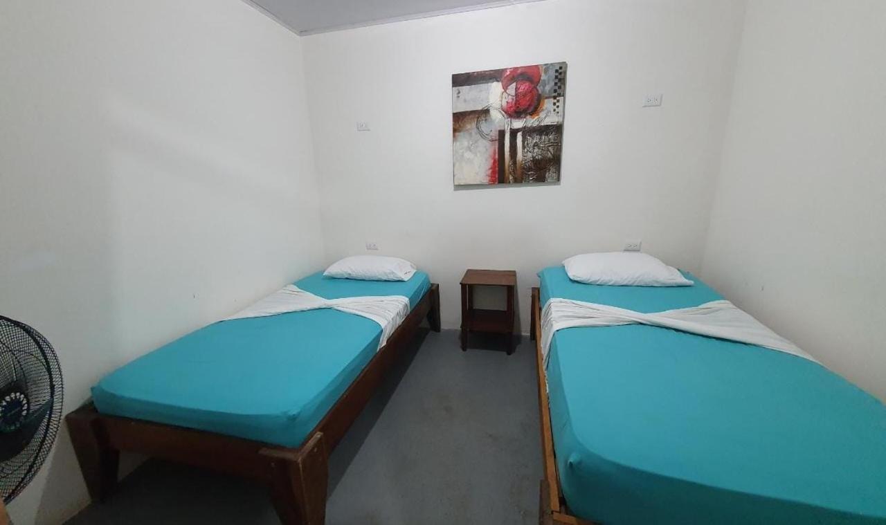 Cabinas Palmer Makanda 까위따 외부 사진