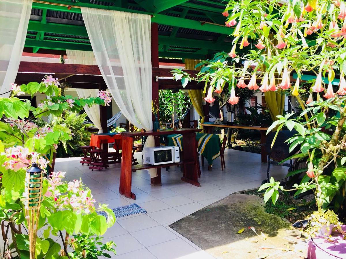 Cabinas Palmer Makanda 까위따 외부 사진