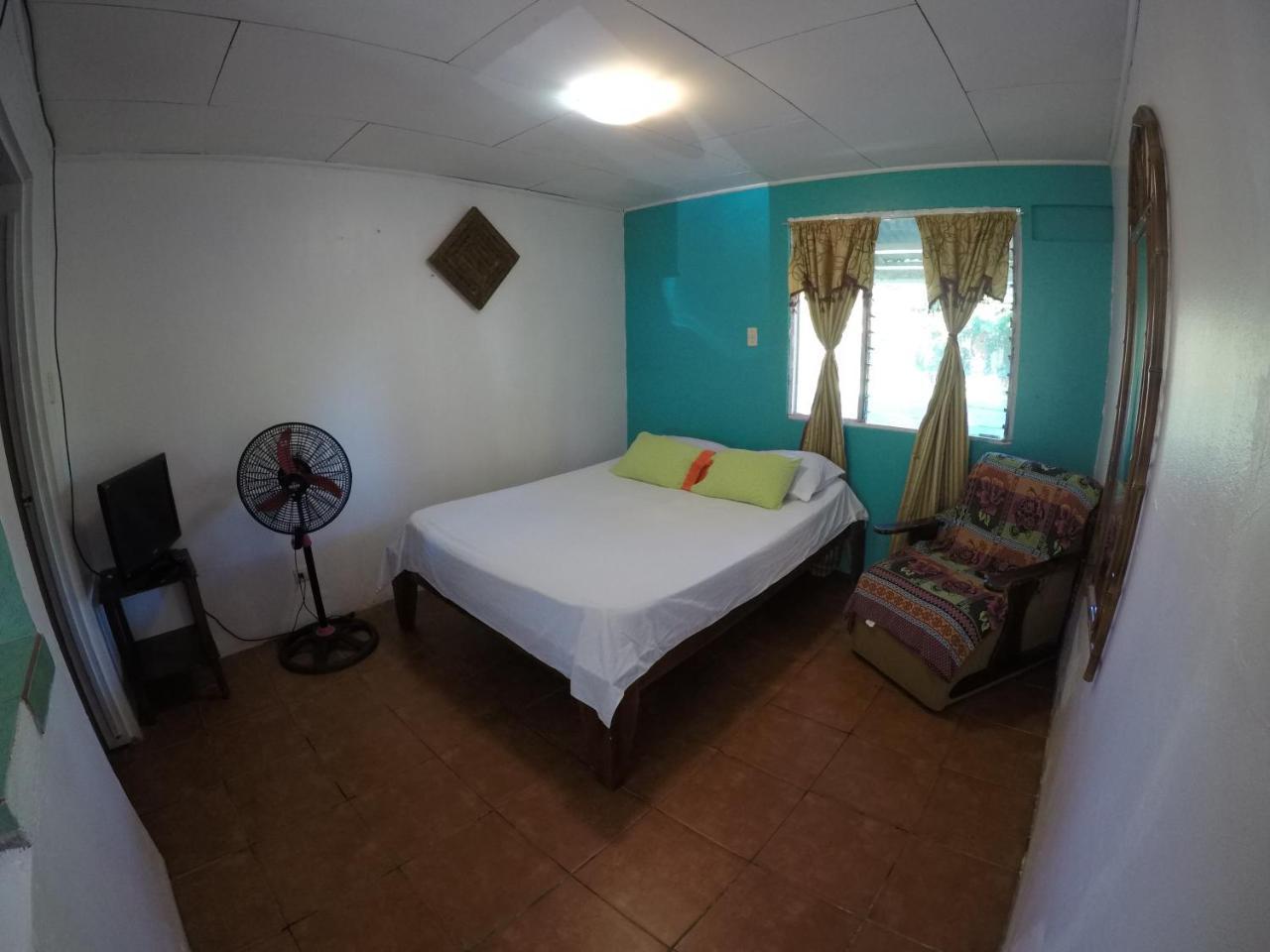 Cabinas Palmer Makanda 까위따 외부 사진