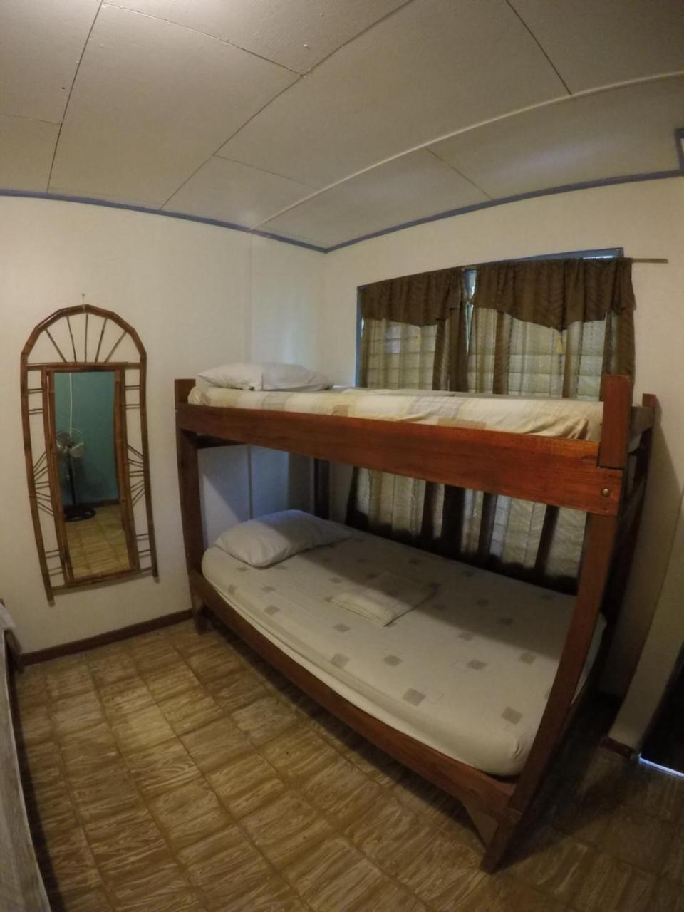 Cabinas Palmer Makanda 까위따 외부 사진